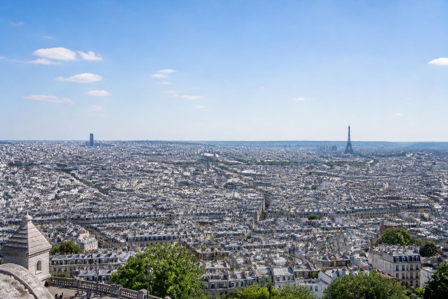 découvrez notre itinéraire complet pour visiter montmartre : les incontournables à voir, les activités à faire et les secrets de ce quartier emblématique de paris.