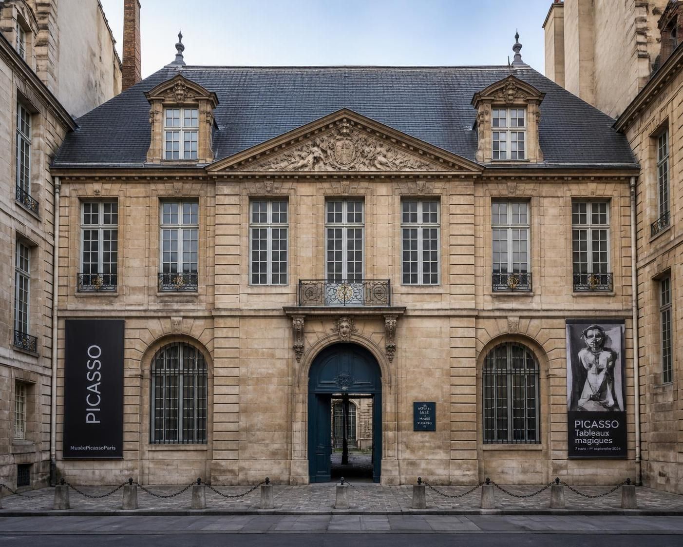 explorez le musée picasso à paris et plongez au cœur de l'art moderne à travers une collection exceptionnelle d'œuvres du maître espagnol.
