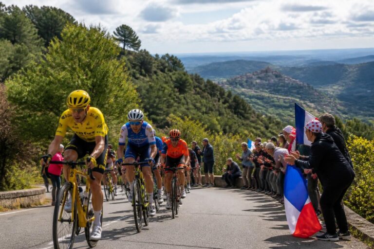 découvrez tout sur paris nice 2026, la course cycliste emblématique : parcours, dates, favoris et actualités pour ne rien manquer de cet événement sportif majeur.